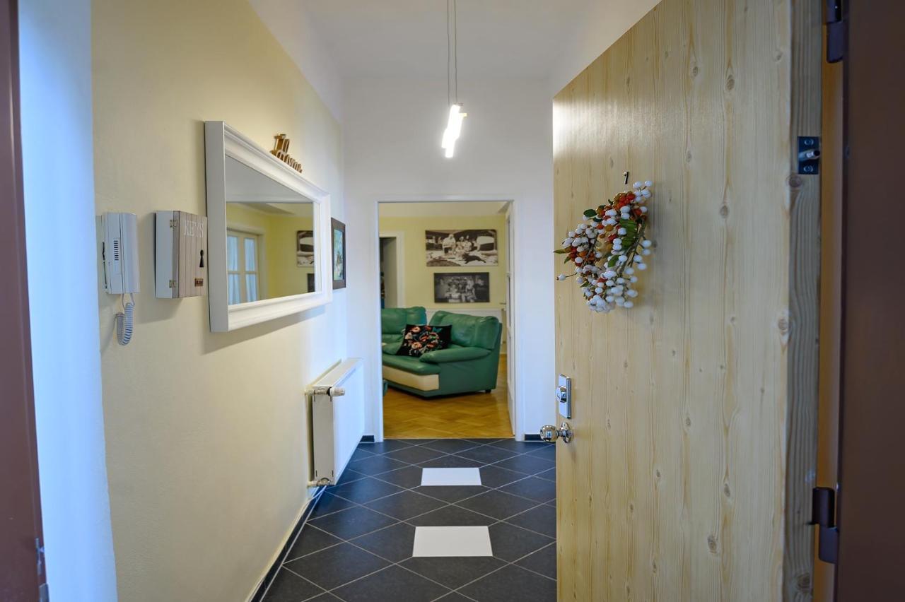 Apartment Alexis Братислава Екстер'єр фото