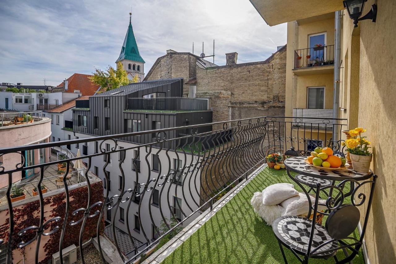 Apartment Alexis Братислава Екстер'єр фото