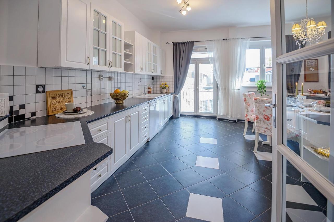 Apartment Alexis Братислава Екстер'єр фото